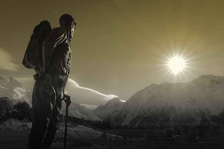 Ed Hillary [statue] looking at Aoraki Mt Cook