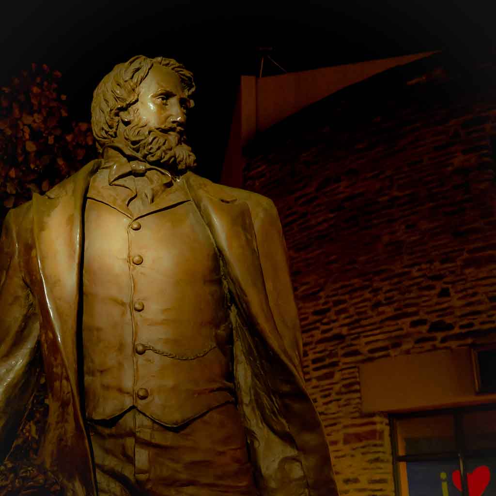 Statue of William Gilbert Rees, queenstown
